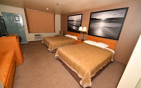 Costa Mesa Inn - Newport Beach Area